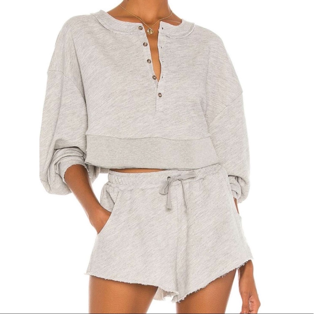 Cozy Lounge Shorts Set in Light Grey